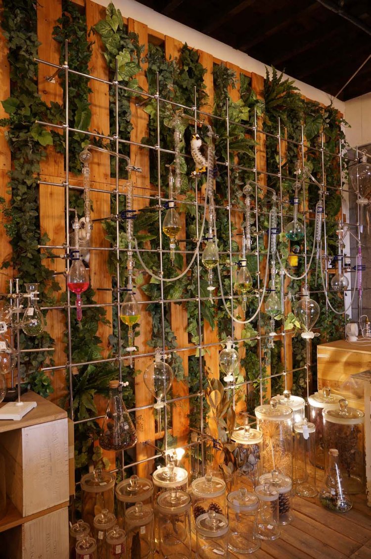 理化学系装置さえもおしゃれアイテムに。