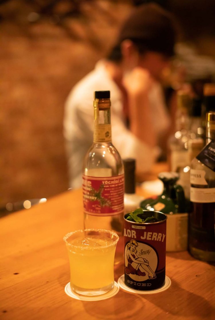 初めて来てもリラックスできる雰囲気がいい。チャージは300円。