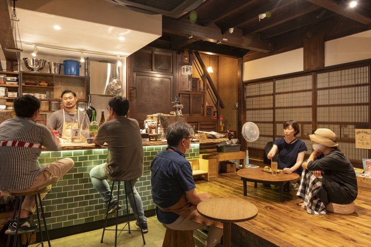 普段はナッツ類のみだが、「コータbar goen」の日は、6、7品のつまみが揃う。