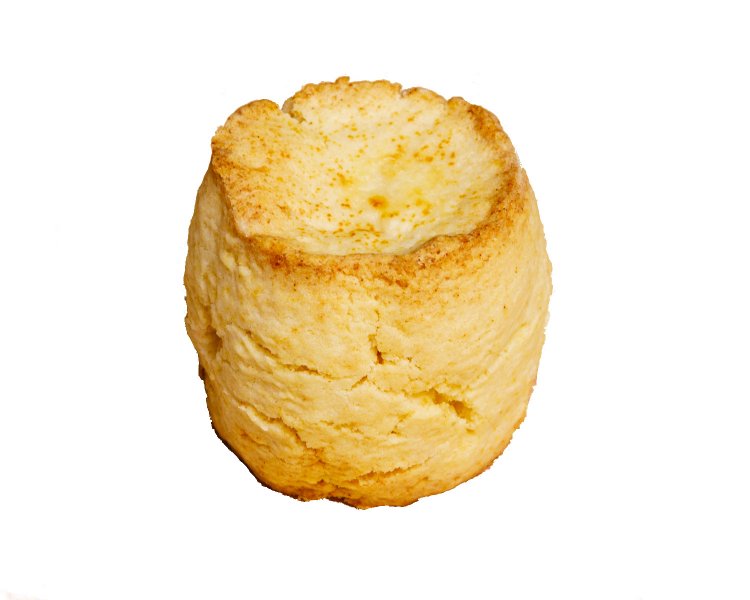 よつ葉発酵バター プレーンスコーン 320円／バターは多め、水分量はギリギリまで少なくし、ざくざく食感を出した。噛みしめるとほのかに香ばしさが表れる。