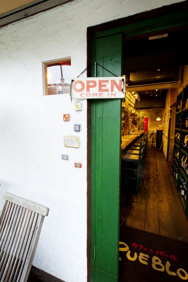 店の作りはほっこり手作り感あり。