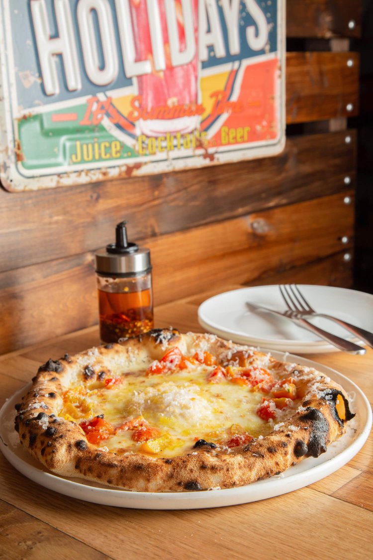 Pizza da ROCCO1300円。