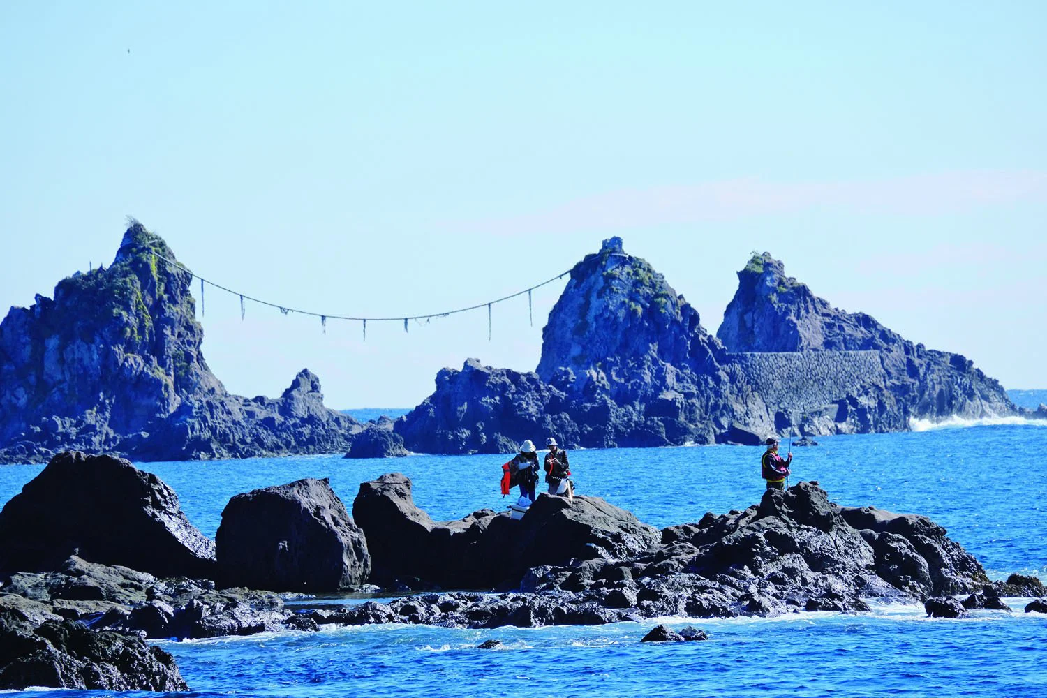 東京発日帰り旅 神奈川県真鶴町 真鶴半島の豊かな森と海を巡る おすすめ散歩コース 神奈川 さんたつ By 散歩の達人