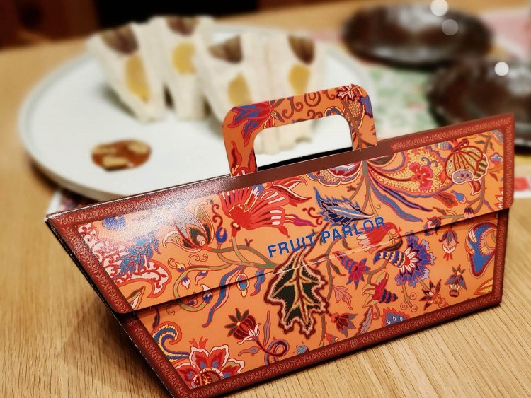 水信フルーツパーラー　テイクアウト