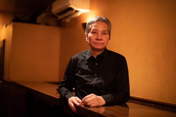 マスターの定方勝行さん。物腰柔らかで、初対面の人も緊張させない。