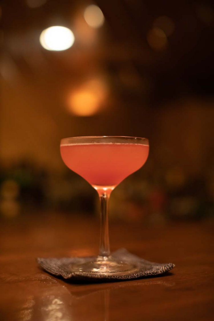 チェリーブランデーのカクテル、チャーリー・チャップリン800円。