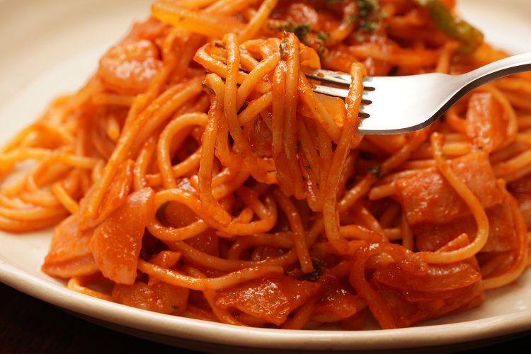 パスタは中太ぐらい。