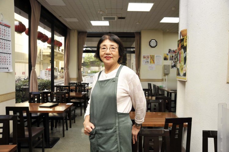 「歓迎という店名はお客様に対する感謝の気持ちを表したものです」と話すオーナーの山崎英理子さん。