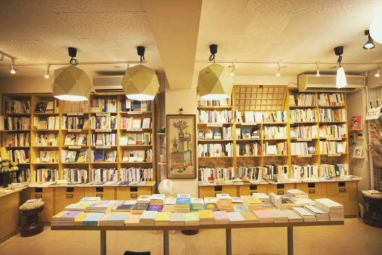 原書と日本語版が揃うのも特徴。比べてみるのも楽しい。