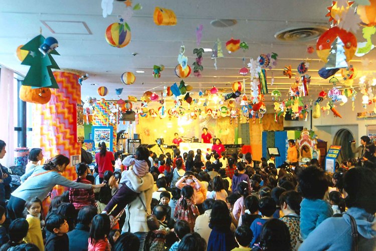 青山劇場・こどもの城03