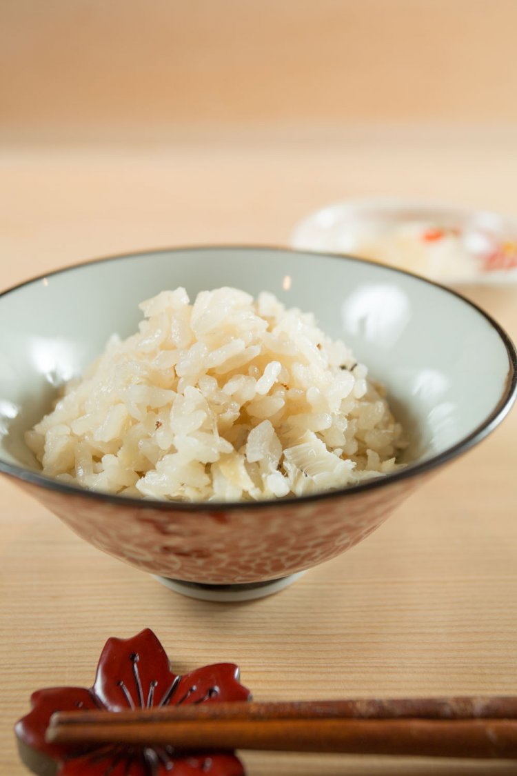 名物の鯛めし。