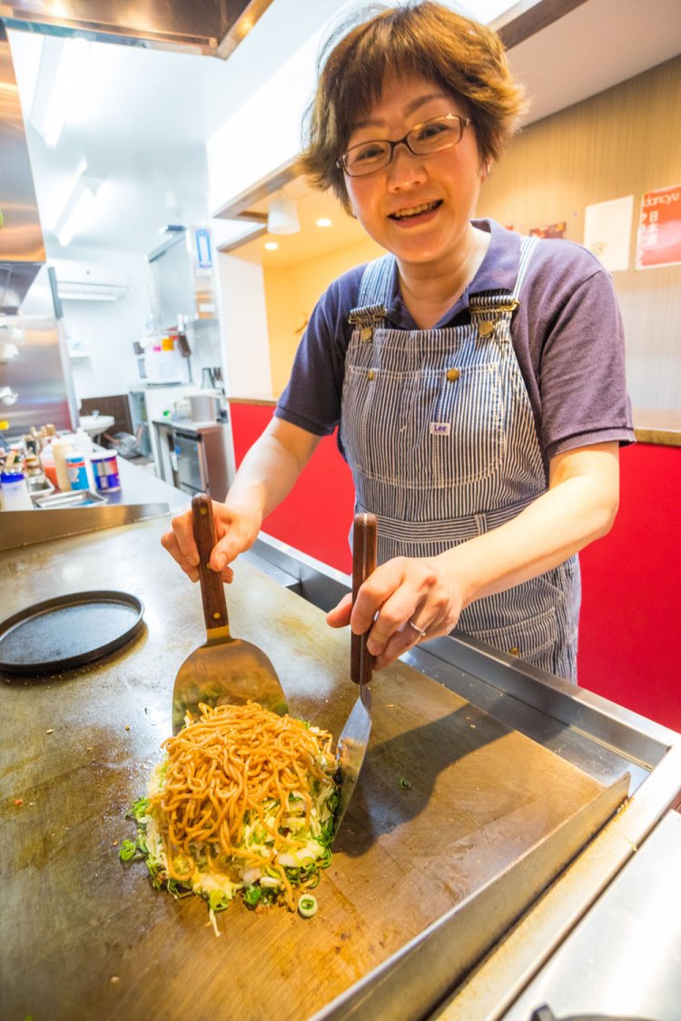 「ソバのせがモダンやで」と瀧村さん。