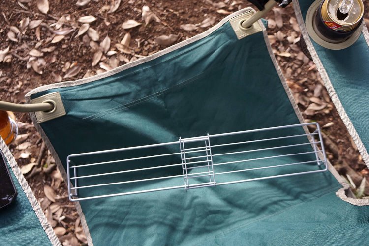 スライド式のシンク用棚。