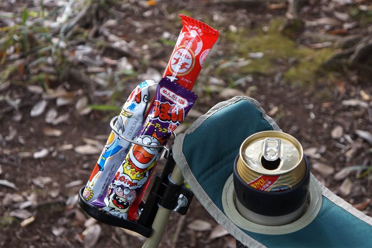 100均のドリンクホルダー。