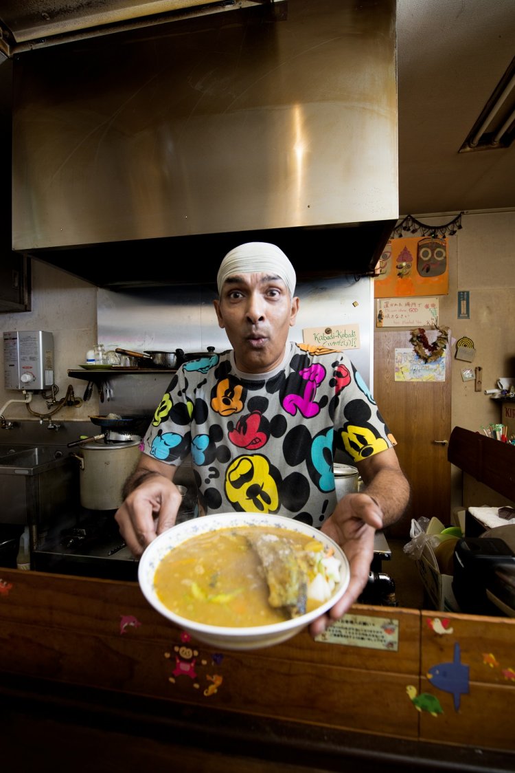 スパイスは季節によって変えてマスヨ!