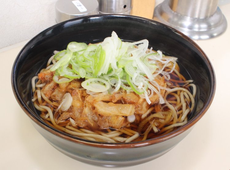 【東京ナゼココ立ち食いそば】稲城長沼『なかむら』立ち食いそば屋が「なぜここに？」のワケ