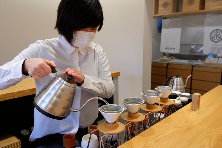 バリスタの小野寺さん。