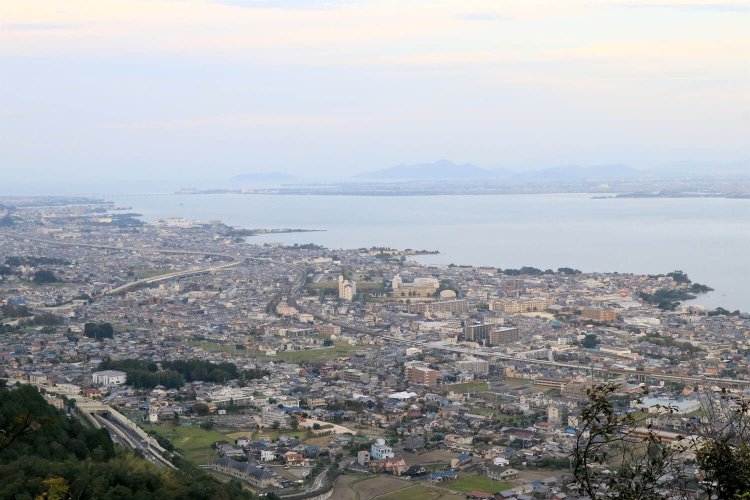 三の丸から東側の眺望。