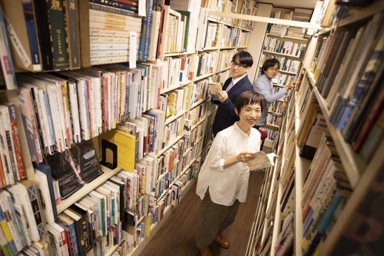 【座談会／サンキュータツオ、牟田都子、小国貴司】40代による40代のための読書案内～格差や世界を知り、自分の視野を広げる～