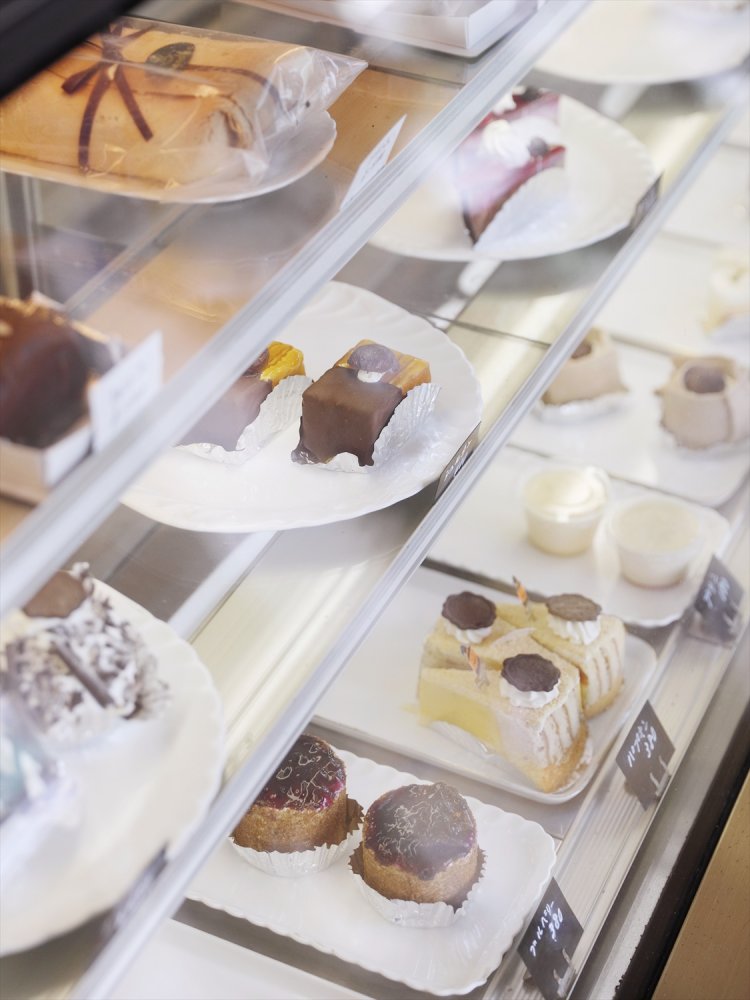 洋菓子・喫茶 アマンデン