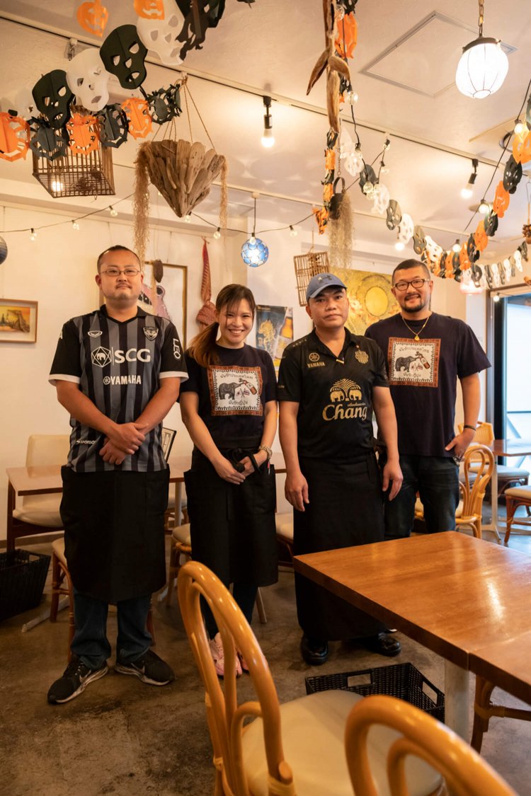 タイの知識豊富な日本人スタッフがお出迎え。