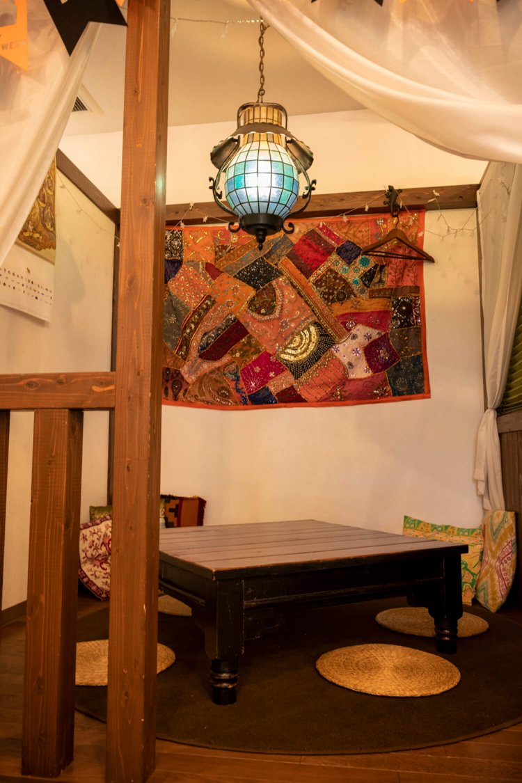 内装には、タイで購入した調度品も。