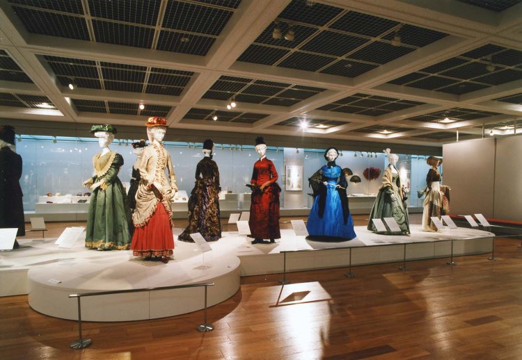 文化学園服飾博物館