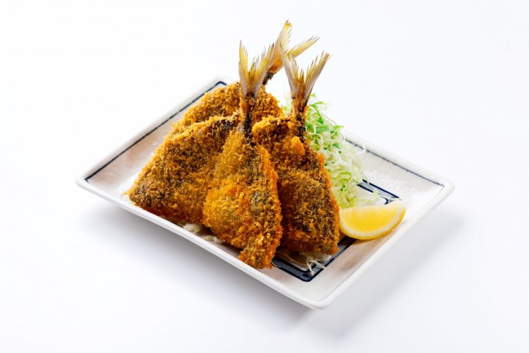 鰺フライ1100円。