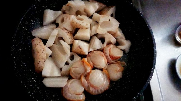 レンコンとホタテ