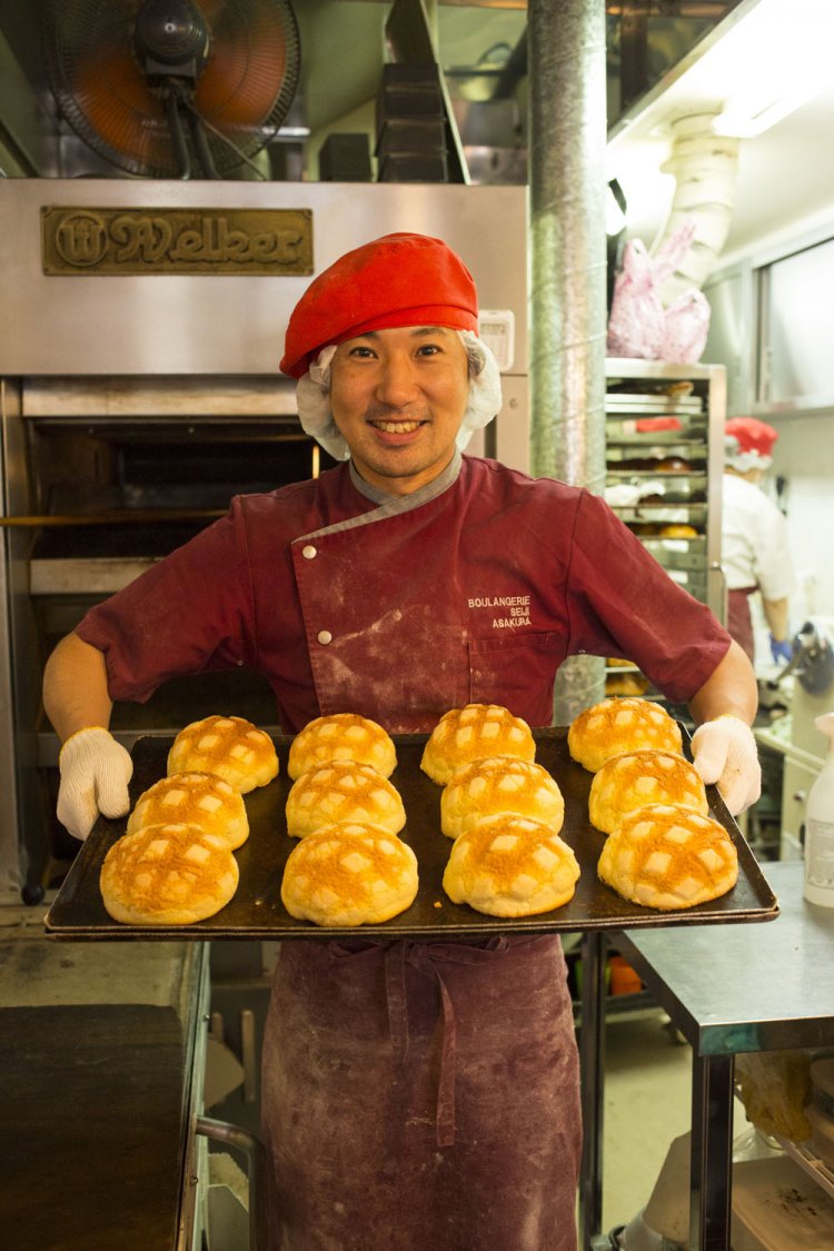 メロンパンやあんぱんなど「日本発のパン」も大事にしていると話す朝倉さん。