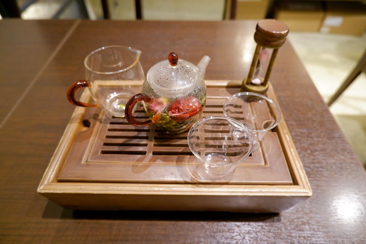 湯気を見ながら待つ。