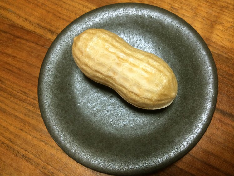 ぴーなっつ最中。（なごみの米屋／2016年）