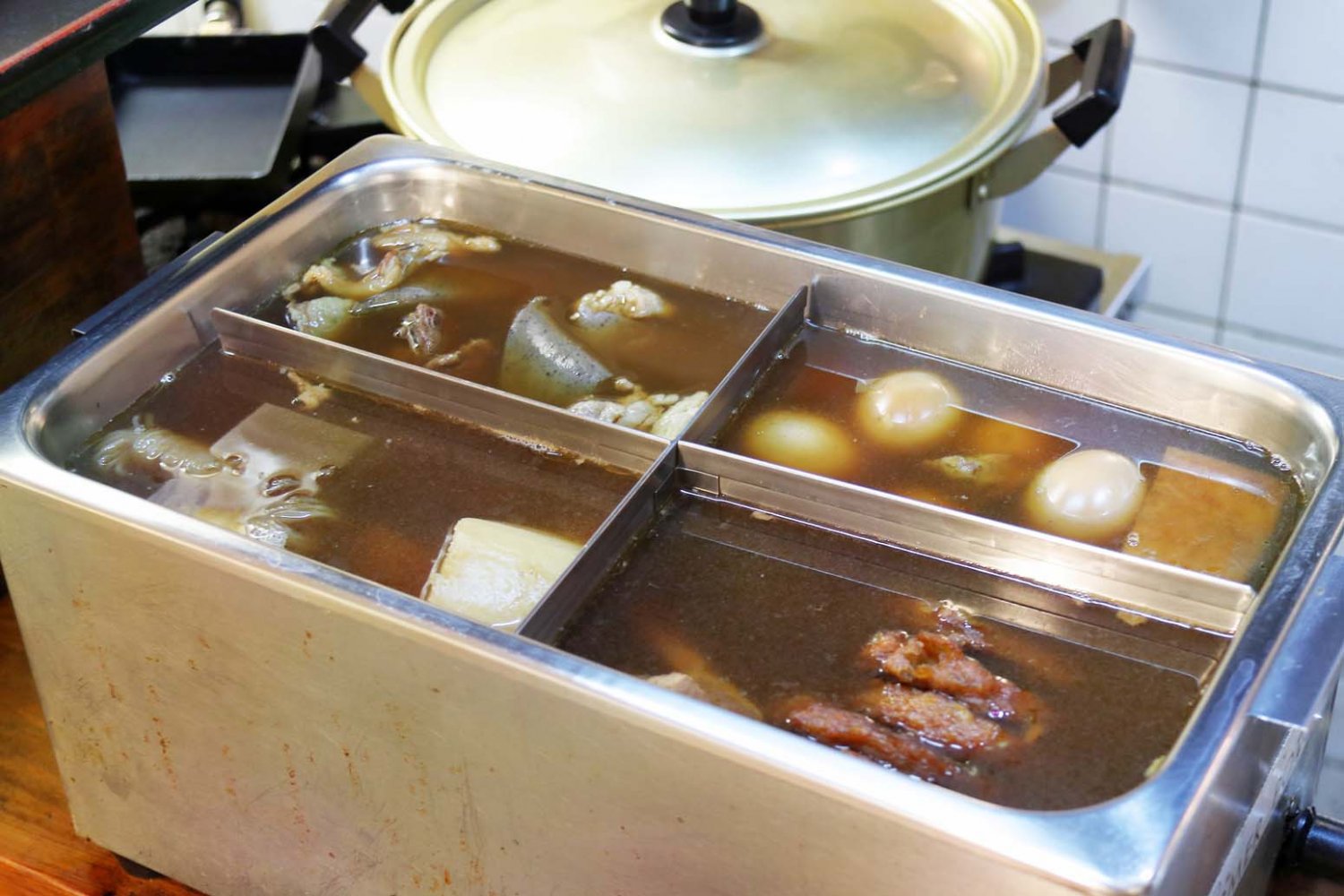 神田 福ちゃん は 静岡県人も足を運ぶ 静岡おでん がうまい店 さんたつ By 散歩の達人