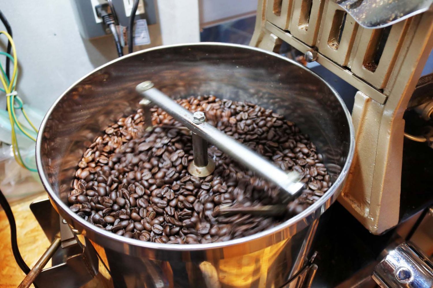 神田_コーヒー_瀧本珈琲_冷却