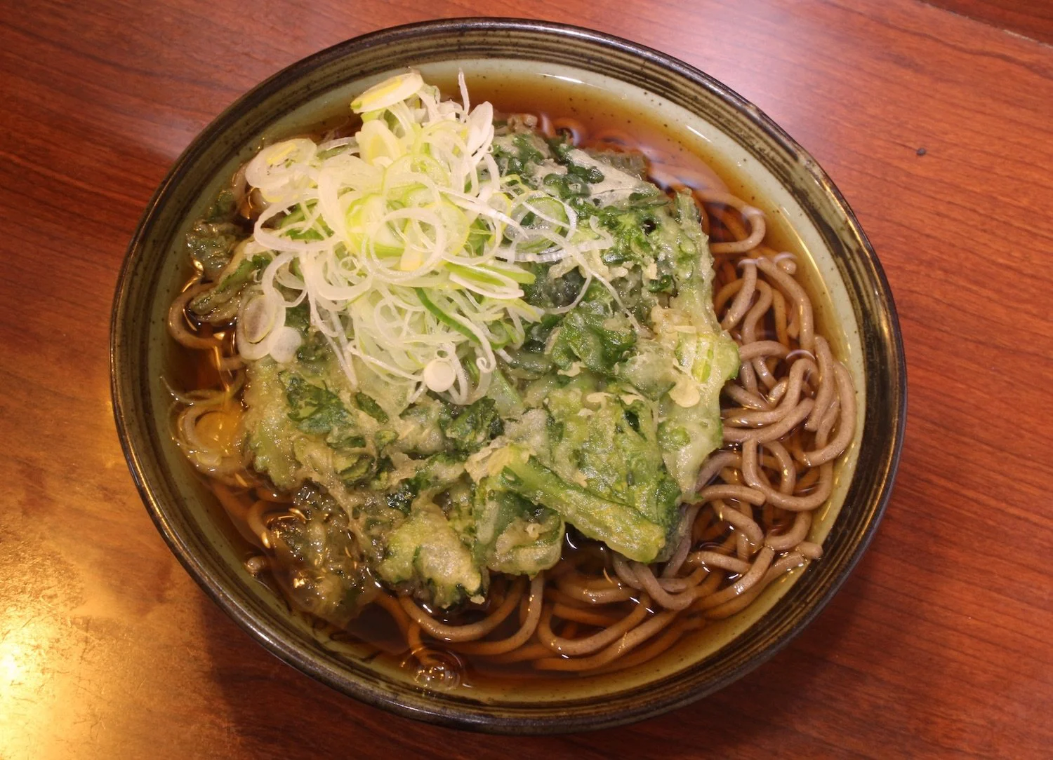 東京ナゼココ立ち食いそば 平和台 ながみ 正統派立ち食いそばを意外な場所で 東京ナゼココ立ち食いそば さんたつ By 散歩の達人