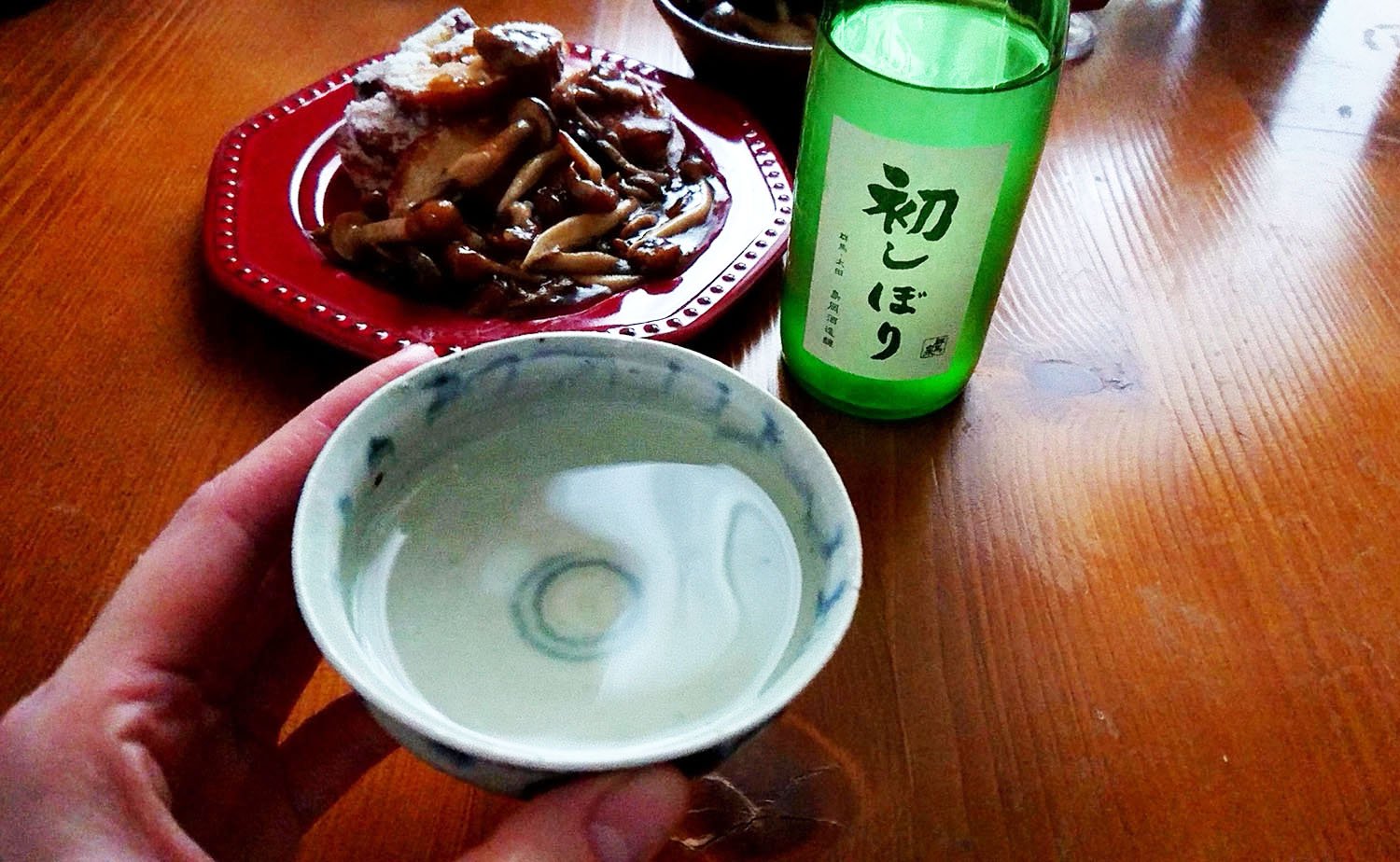 つまみと日本酒