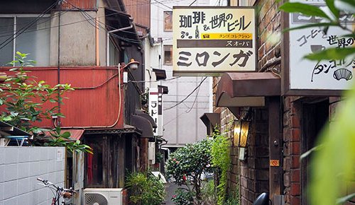【神保町って、どんな街？】神田古本まつりに行くならこれ読んで！ 古本、喫茶、カレー、居酒屋、路地……もしかして東京で一番散歩が楽しい街かも？