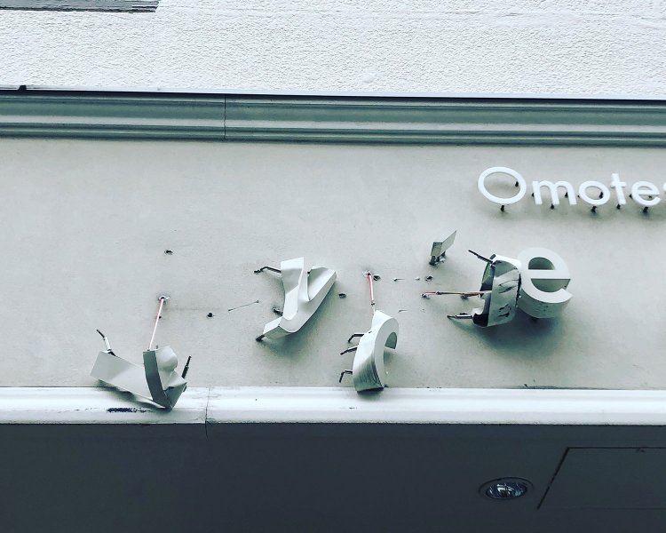 Broken word《単語崩壊》