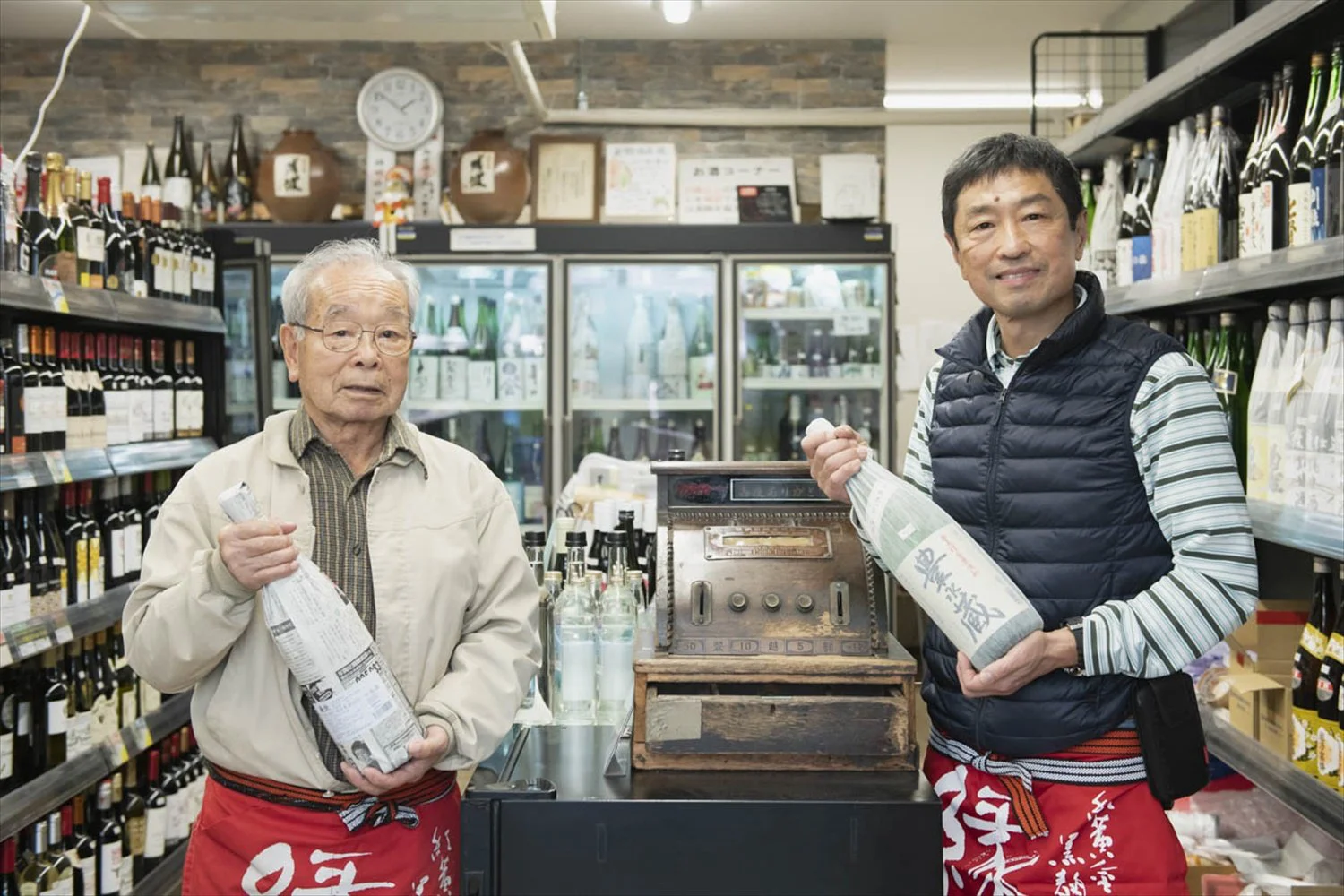 いま 会いに行きたい酒屋さん 小金井 かじや酒店 と三鷹 富士屋 天野酒店 さんたつ By 散歩の達人