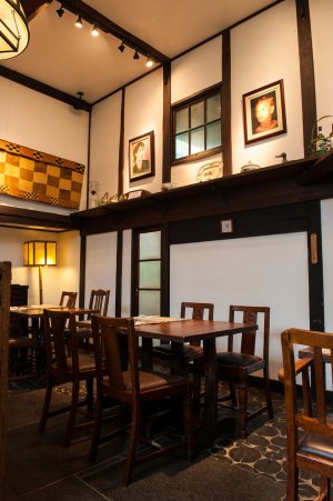 Restaurant & Cafe武相荘　内観