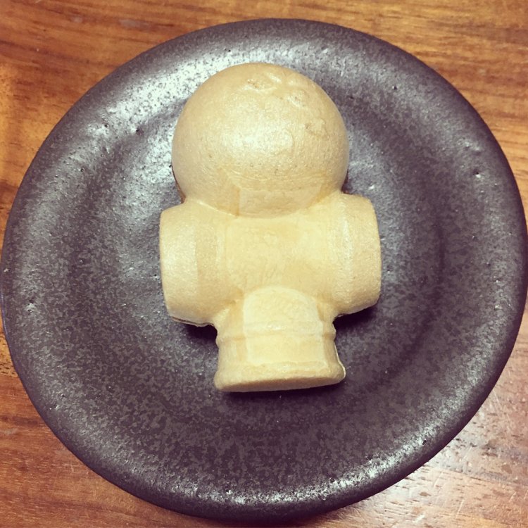 けん玉もなか。小倉・柚子・抹茶味がある。（2018年）