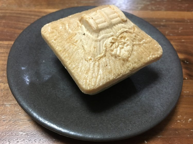 バイクで運搬したにもかかわらず、どこも崩れずに持ち帰ることができた。（2018年）