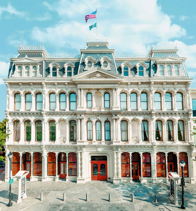 GRAND OPERA HOUSE | Wilmington, Delaware | Photo by Evan Lober | @evan.blaine | squatch.us