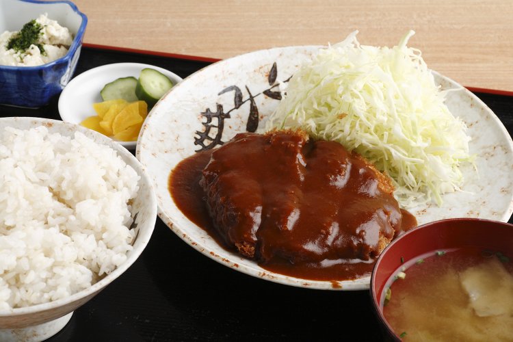 どん平（どんぺい）