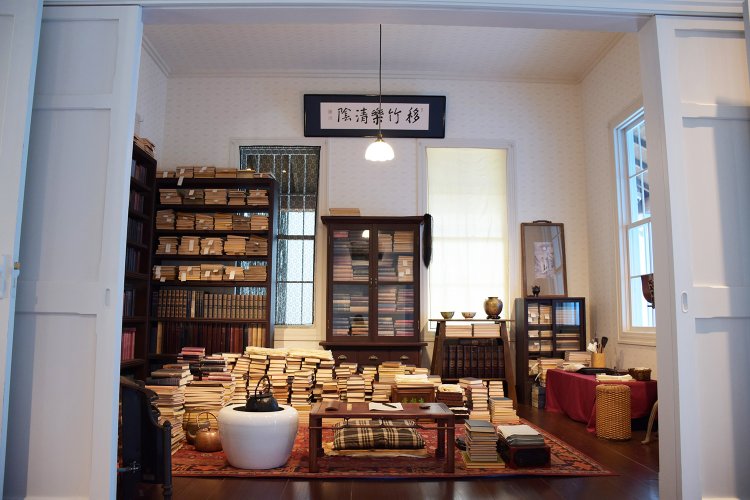 新宿区立漱石山房記念館（しんじゅくくりつそうせきさんぼうきねんかん）