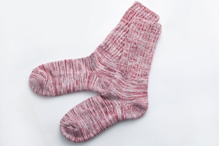 S、M（22～27cm）の2サイズ、ワインほか全5色。1320円。コンテックスタオルガーデン青山ほかWebで販売。☎0898-35-3946