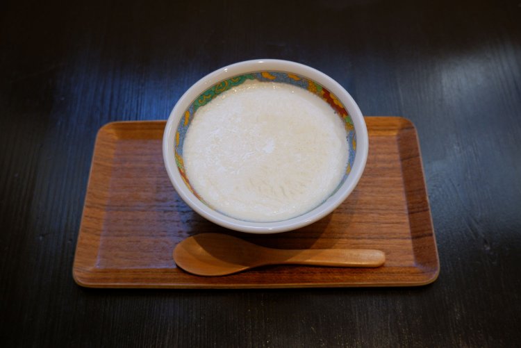 広東式ミルクプリン（双皮奶）530円。