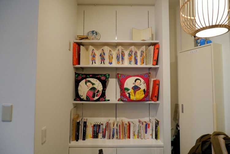 四川省綿竹市で作られている年画グッズ。