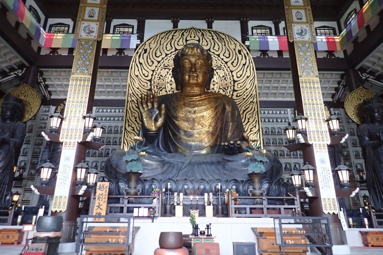 東大寺の大仏よりも2mも高いという、福井県勝山市の越前大仏（2019年）