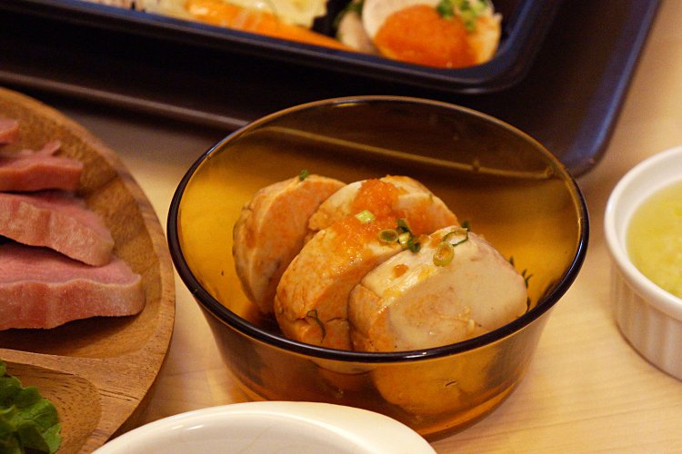 自宅であん肝を食べる特別感。